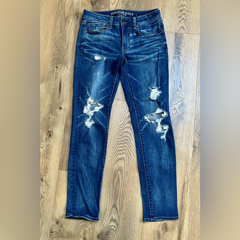 American Eagle Destroyed Skinny Jeans